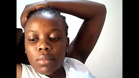 ebony_vellyn20 online show from March 4, 9:23 pm