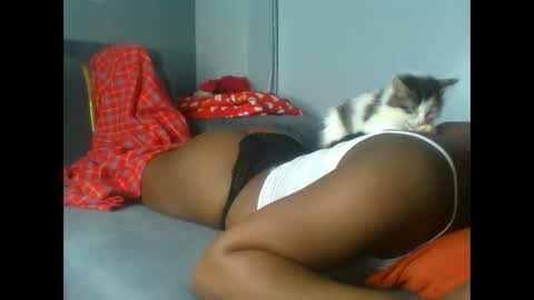 ebonyassgal online show from April 25, 6:38 pm