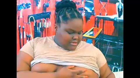 ebonyhotbuns4u2luv online show from November 8, 6:27 am