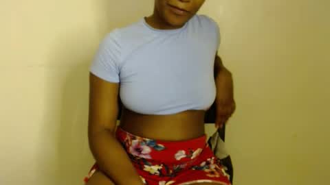 ebonylolo online show from January 29, 11:35 pm