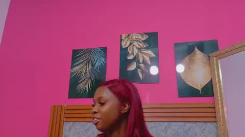 ebonyndsavage online show from June 10, 7:24 pm