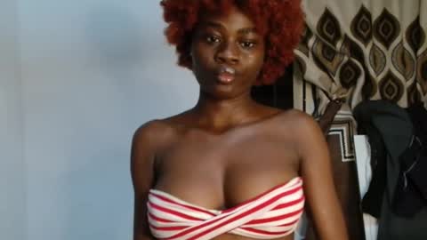 queen online show from March 25, 2:18 am