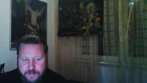 Edward online show from October 11, 5:38 pm