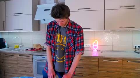 eddie_baker online show from April 23, 7:26 pm