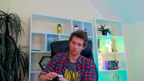 eddie_baker online show from April 18, 10:54 pm