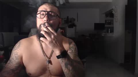 edgarram83 online show from December 10, 6:33 am