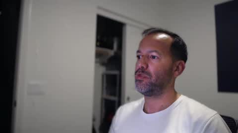 EdgeM online show from October 10, 2:39 am