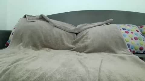 edgingmybritishdick online show from May 1, 9:25 am