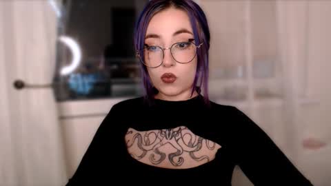 Snapshot of ediefris chatting on October 15, 8:42 pm fickle demon made of clumps of matter online show from October 15, 8:42 pm