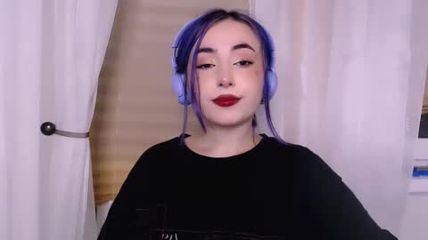 Snapshot of ediefris chatting on September 29, 2:27 pm fickle demon made of clumps of matter online show from September 29, 2:27 pm