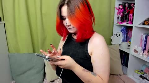 Edna online show from October 31, 8:31 pm