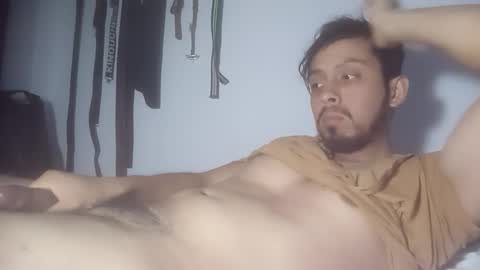 Snapshot of eduarfox96 chatting on October 12, 6:50 am Eduar online show from October 12, 6:50 am