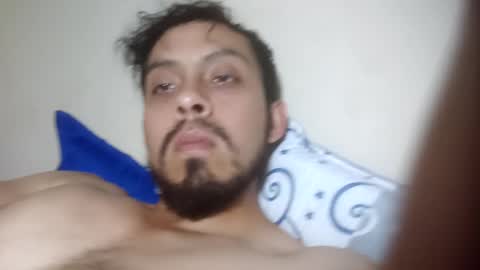 Snapshot of eduarfox96 chatting on January 30, 5:09 am Eduar online show from January 30, 5:09 am