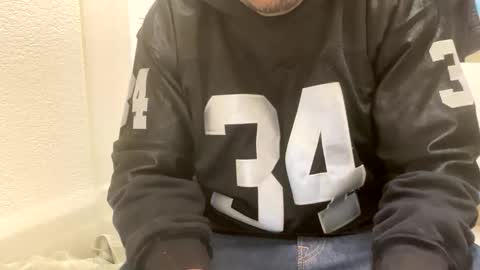 edvmendez1766 online show from November 28, 3:58 am