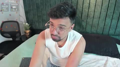 Eduardo online show from February 20, 3:50 am