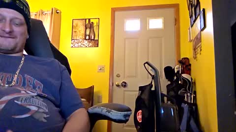 edwardaims_2please online show from November 15, 6:20 pm