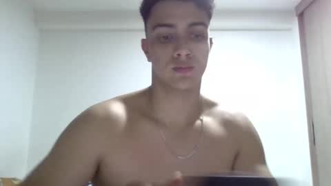 edwisalvatore online show from December 7, 12:03 am