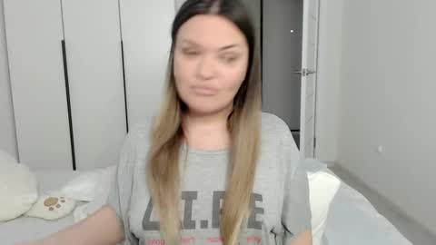 eelena4kiss online show from February 11, 11:31 am