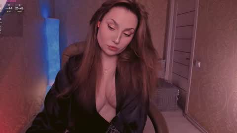 eesmaaarr online show from October 1, 11:36 pm