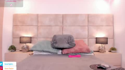 Eevee online show from May 8, 4:07 am