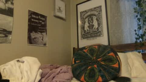 eggnog_and_booty online show from June 17, 12:04 am