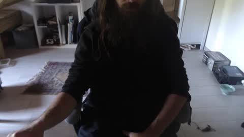 eighthundredeightyeight online show from April 28, 9:13 am