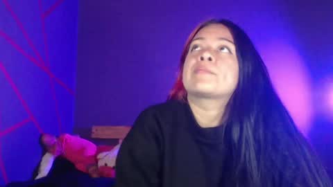 Eimy online show from April 14, 7:06 pm