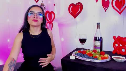 eimy_rosse18 online show from February 14, 1:03 pm