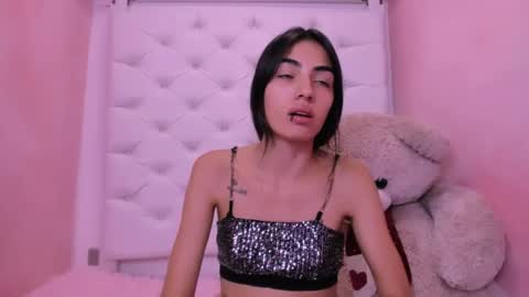 eimy online show from March 28, 2:07 pm