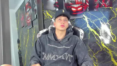 Eithan online show from April 22, 11:50 am