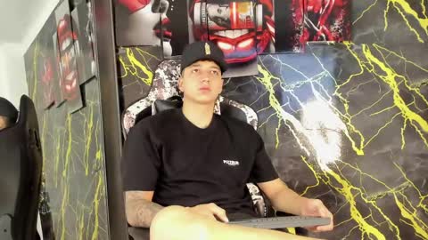 Eithan online show from April 24, 12:40 pm