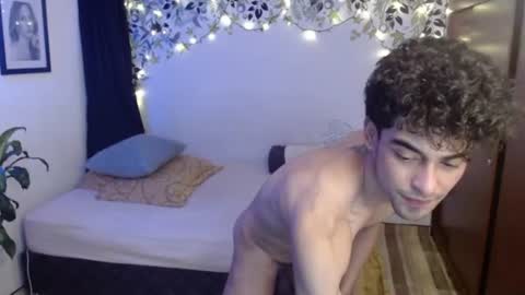 xoxo online show from December 5, 6:59 am