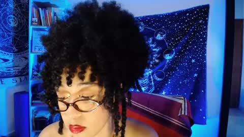 Ela  Help me reach 100 thumbs up online show from June 18, 3:45 am