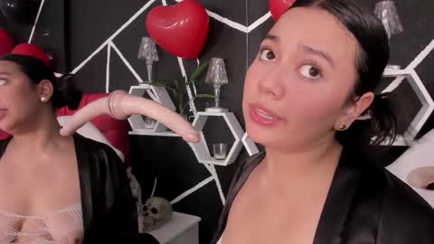 Snapshot of ela_hilton3 chatting on March 1, 6:11 pm Ela online show from March 1, 6:11 pm