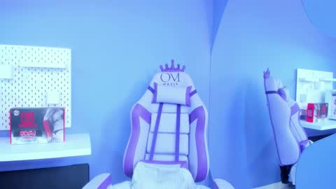 elaine87_ online show from February 24, 2:53 pm