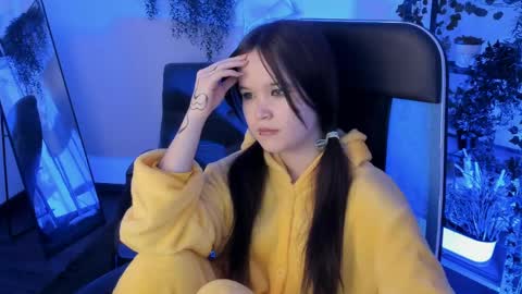 Your sweet girl online show from May 13, 11:36 pm
