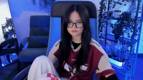 Your sweet girl online show from May 27, 1:57 am