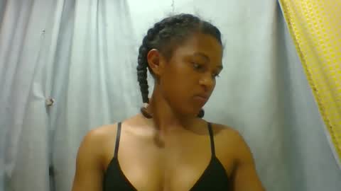 elaliealdy online show from January 16, 5:55 pm