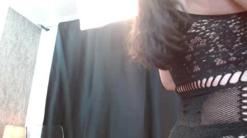 elamurray online show from December 18, 11:16 am