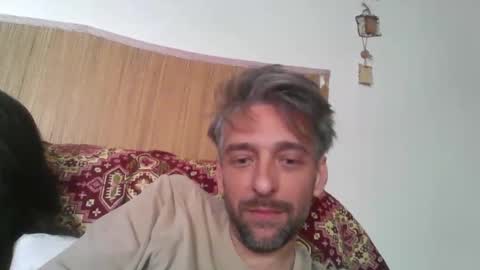 EllanAndAllan online show from December 2, 8:02 am