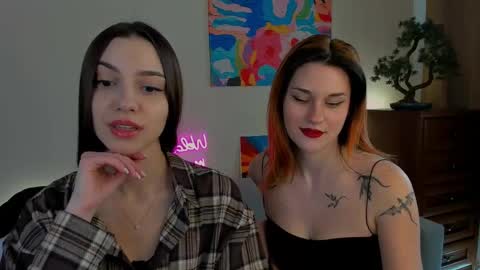 Elani online show from April 20, 11:13 am