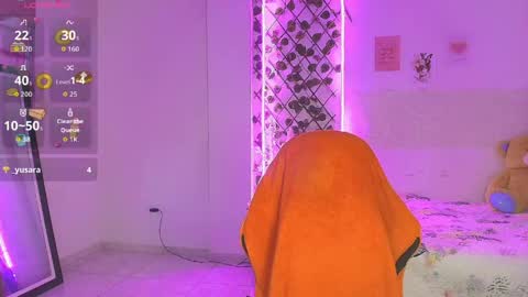 lara online show from April 20, 11:08 pm