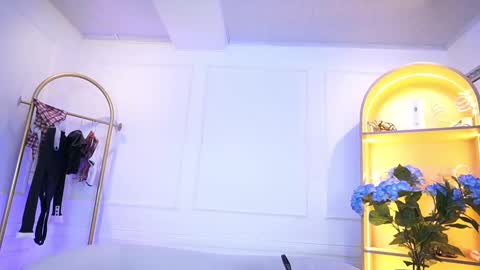 Elasummeer online show from September 29, 11:53 am