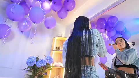 Elasummeer online show from April 22, 12:01 pm