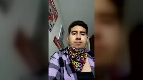 elautistahot online show from June 25, 6:40 am