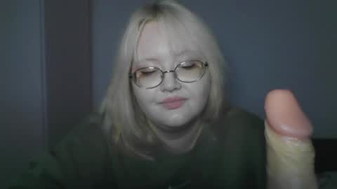 elayne_sweet online show from April 20, 6:05 am