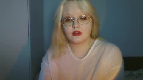 elayne_sweet online show from June 7, 7:13 am