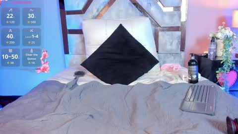 electra_gosselin online show from May 16, 2:19 am