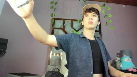 electra_gosselin online show from April 5, 12:18 am