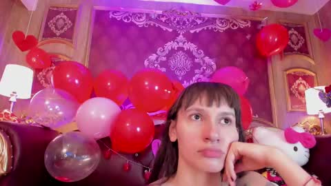 Snapshot of electraraptiss chatting on February 15, 12:22 pm - online show from February 15, 12:22 pm